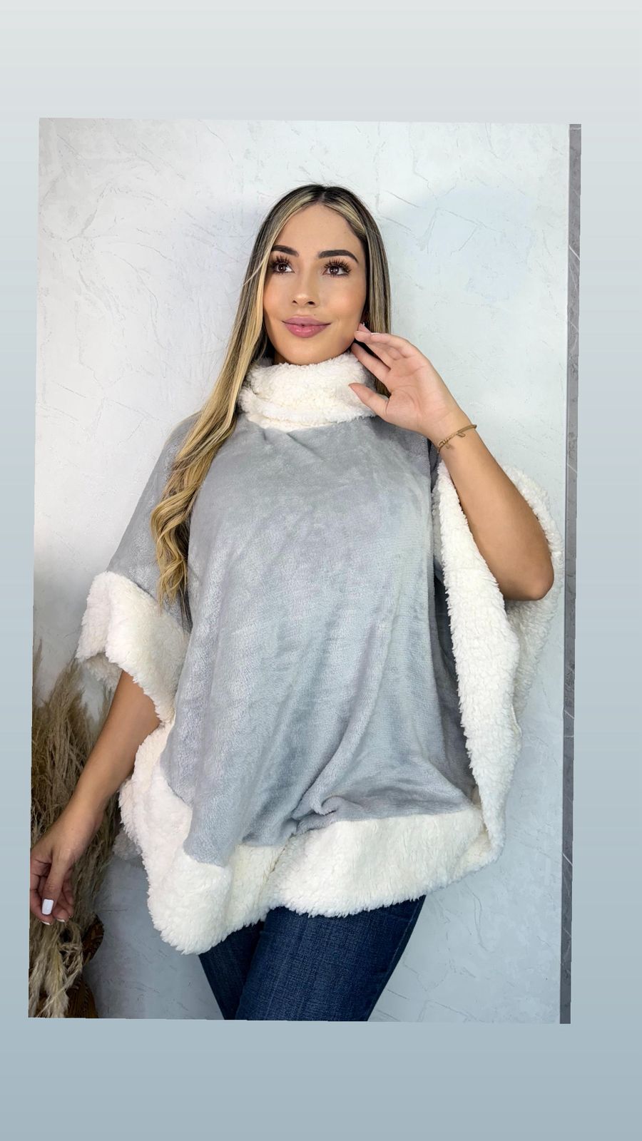 Chaquetas, Ponchos y Sweters