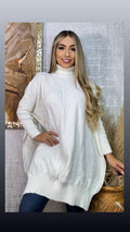 Sweater Oversize Blanco Cuello Alto